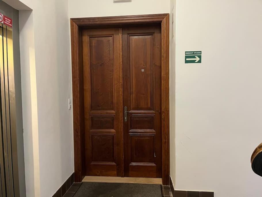 Leger Residence Apartment 布拉格 外观 照片